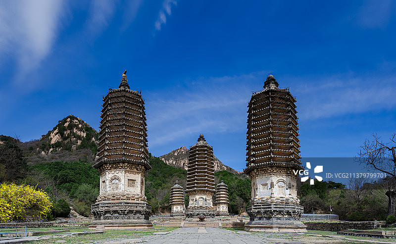 银山塔林 燕平八景 铁壁银山图片素材