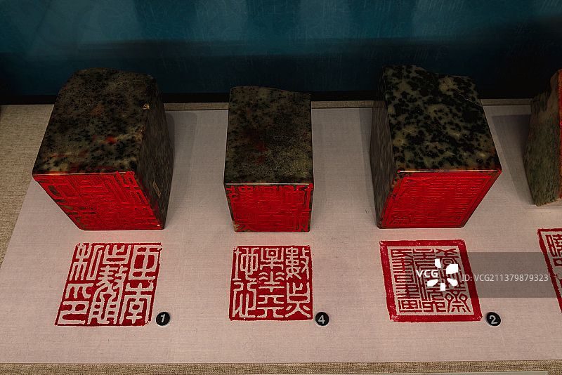 独山玉制成的印章图片素材