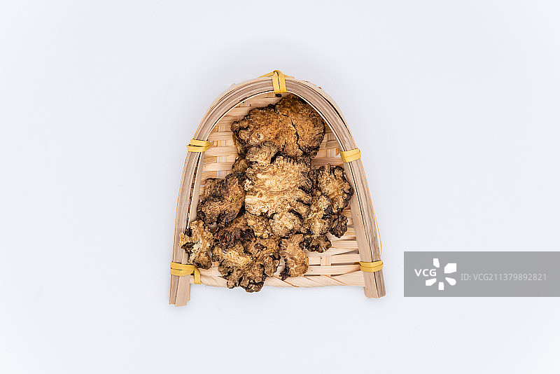 室内棚拍中国草药饮片四川川芎图片素材