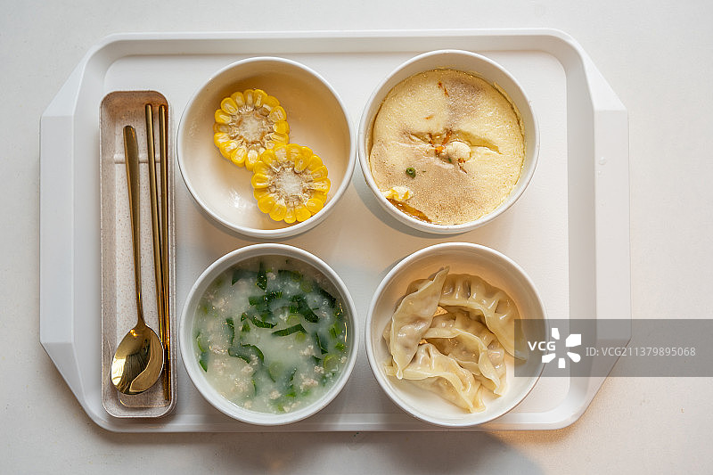 月子中心营养组合月子餐早餐图片素材