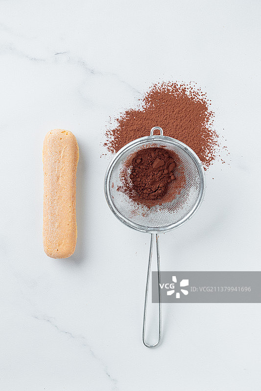 提拉米苏配料：意大利饼干和可可粉，芬兰图片素材