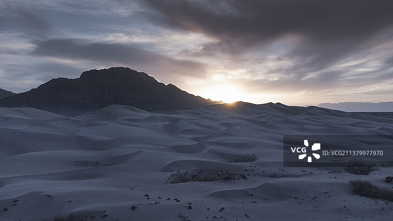 沙漠日落图片素材