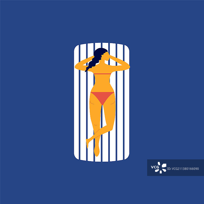 女人放松地漂浮在充气床垫上图片素材