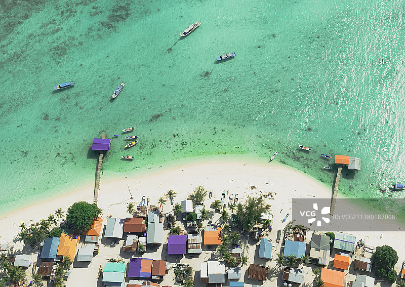 航拍马拉西亚美人鱼岛图片素材