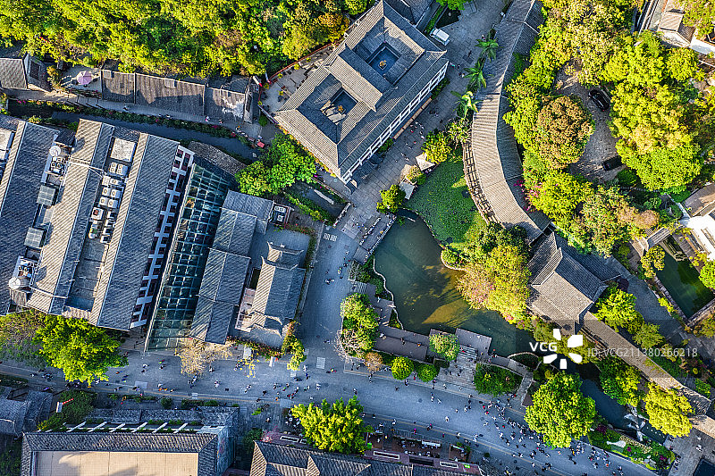 华南地区粤港澳大湾区广东省深圳市龙岗区甘坑客家小镇风光图片素材