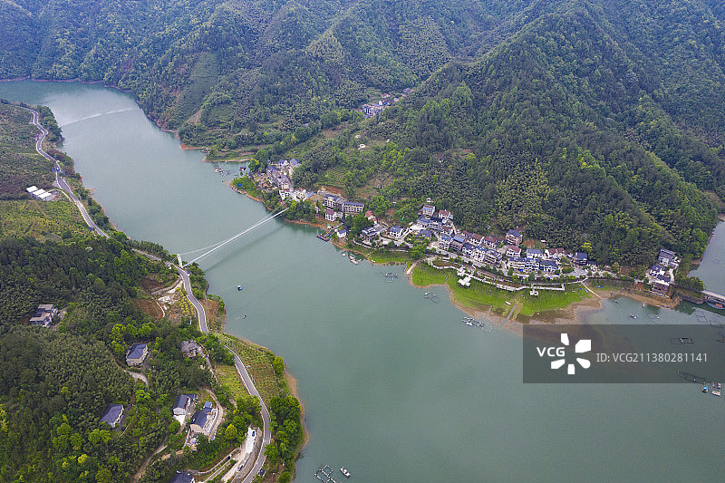 杭州於潜柳溪江青山殿渔村图片素材