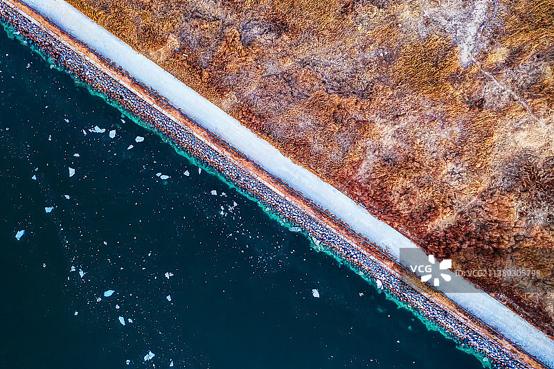 航拍胶州湾海冰图片素材