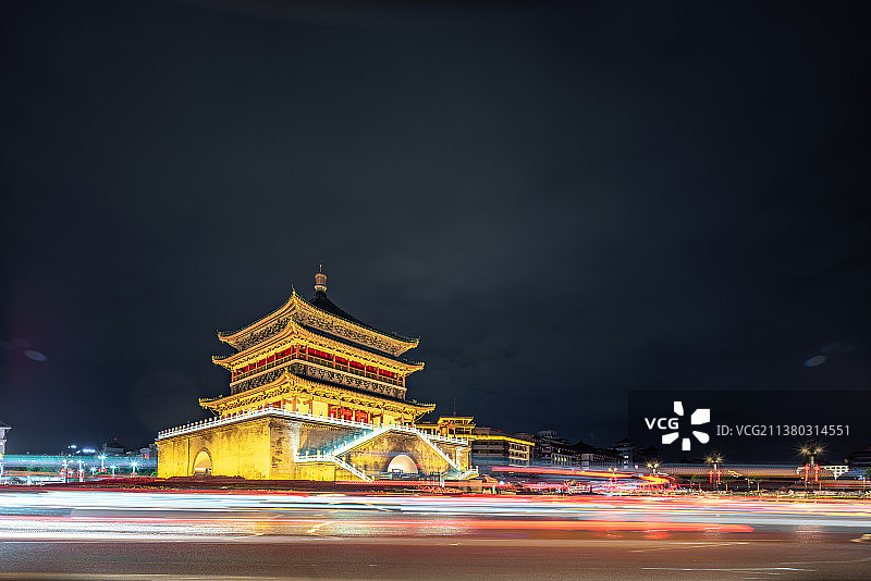 西安钟楼夜景图片素材