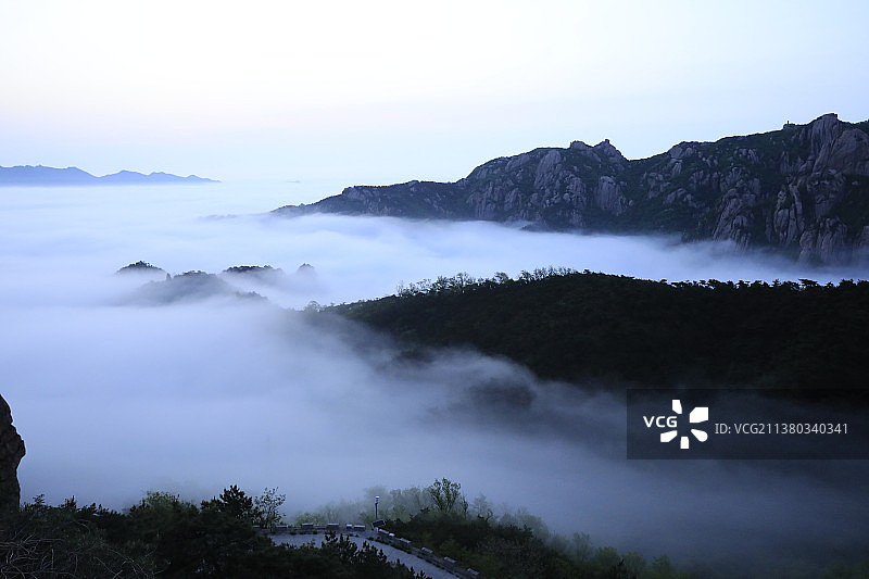 山东日照九仙山日出云海图片素材