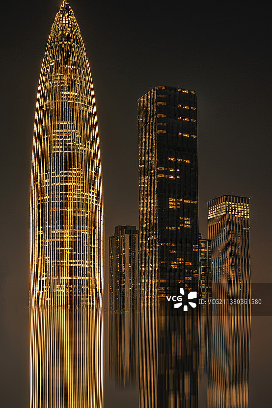 春笋黑金夜景图片素材