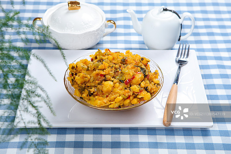 酸菜炒土豆泥图片素材