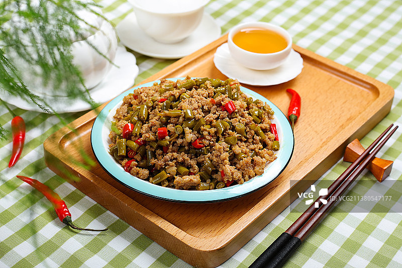 酸豇豆炒肉沫图片素材