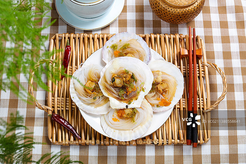 鲜美蒜蓉粉丝贝图片素材