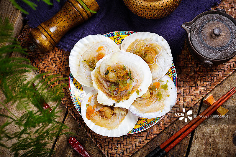 鲜美蒜蓉粉丝贝图片素材