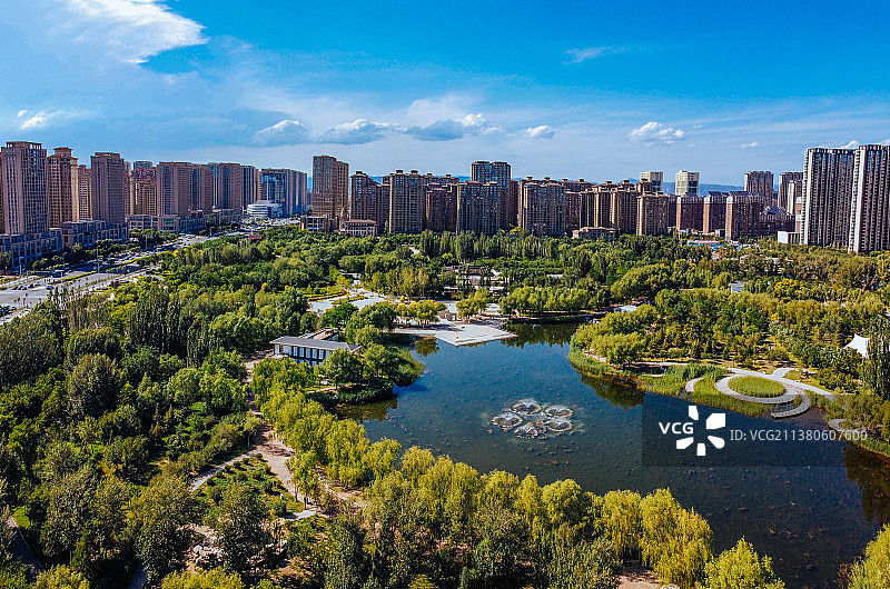 呼和浩特 地标 航拍 玉泉区 锡林公园图片素材