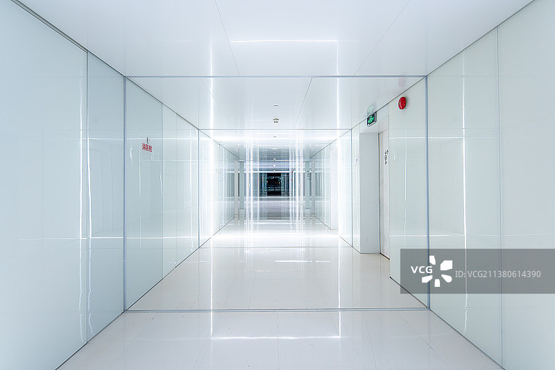 发光梦幻的通道图片素材