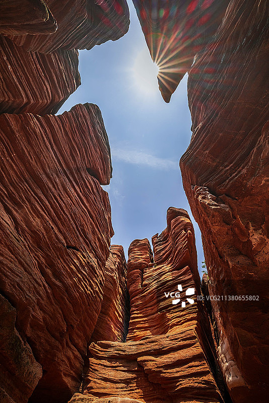 侏罗系海相沉积地层图片素材