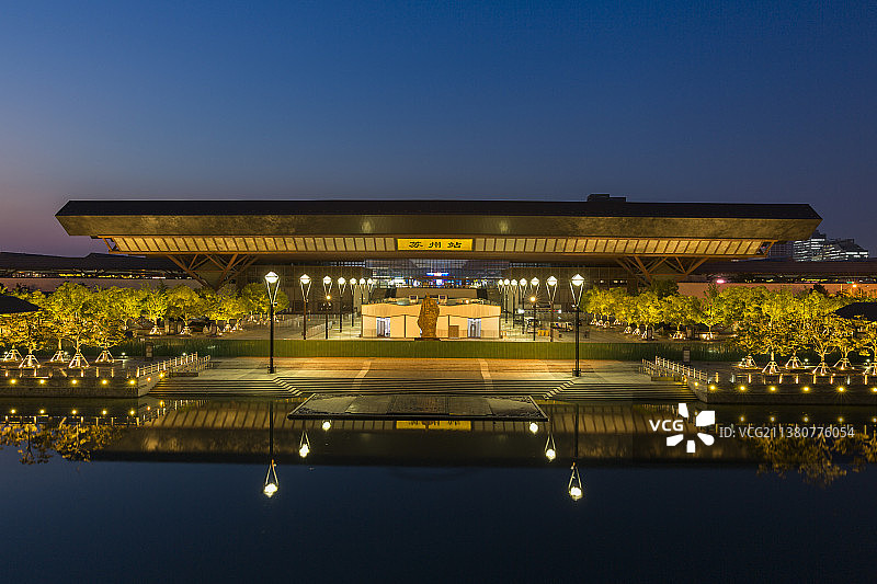 疫情下的苏州火车站图片素材