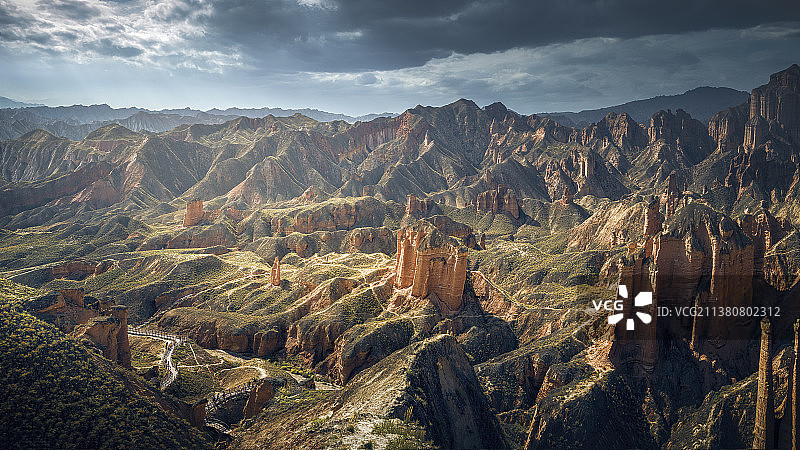 人间秘境_冰沟丹霞图片素材