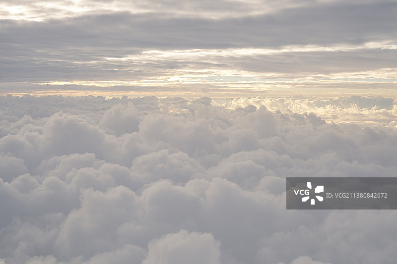 云海之上图片素材