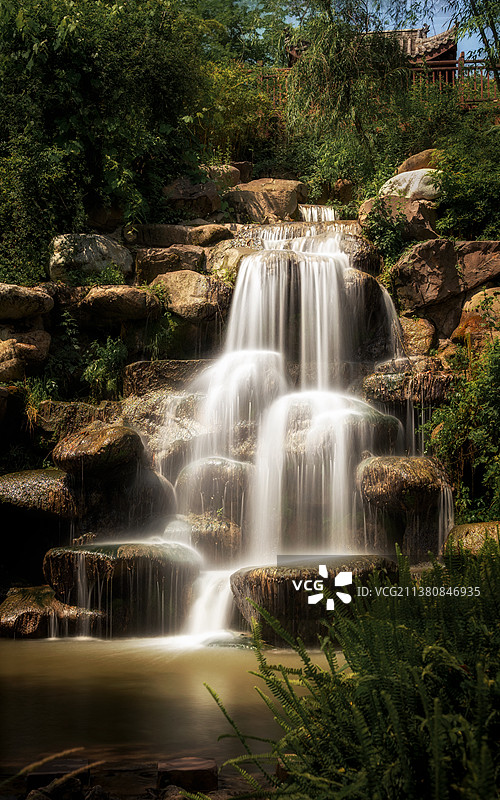 金堂县五凤溪古镇的瀑布图片素材