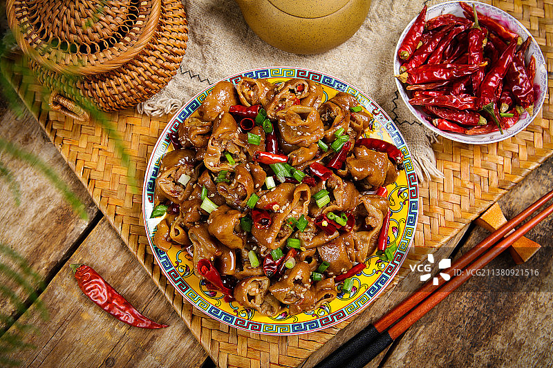 美味好吃的香辣肥肠图片素材