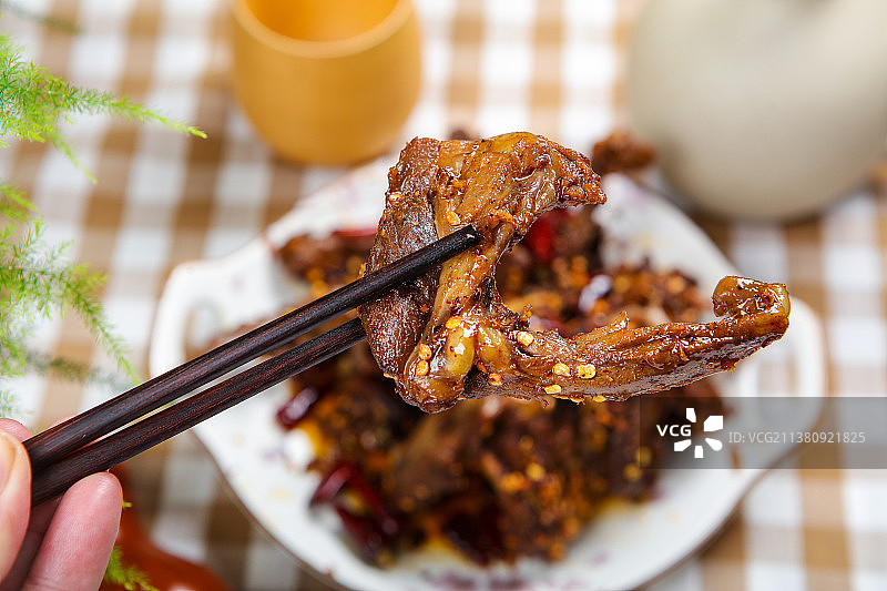 香辣鸭骨架图片素材