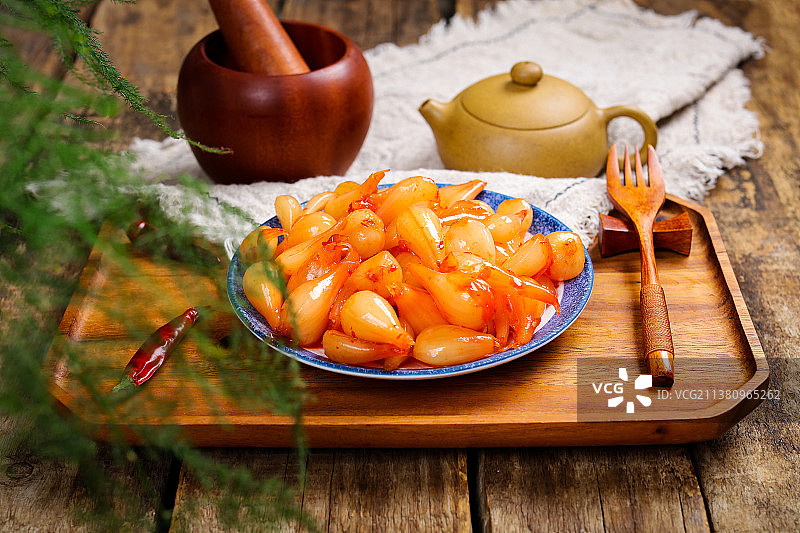 好吃甜脆的腌藠头图片素材