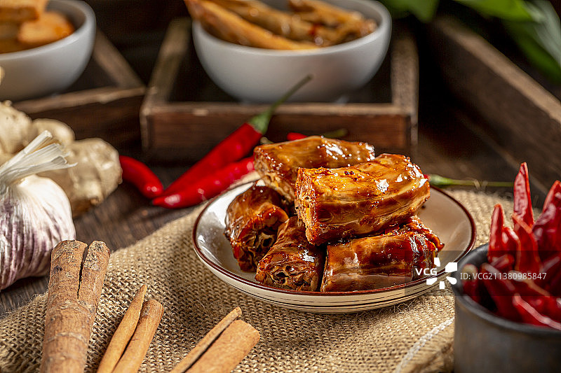 鸭脖 热卤 卤图片素材