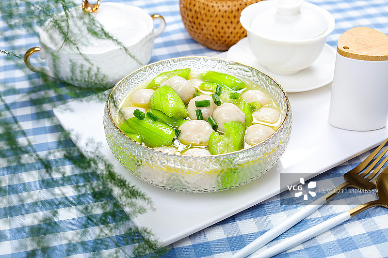 鱼丸丝瓜汤图片素材