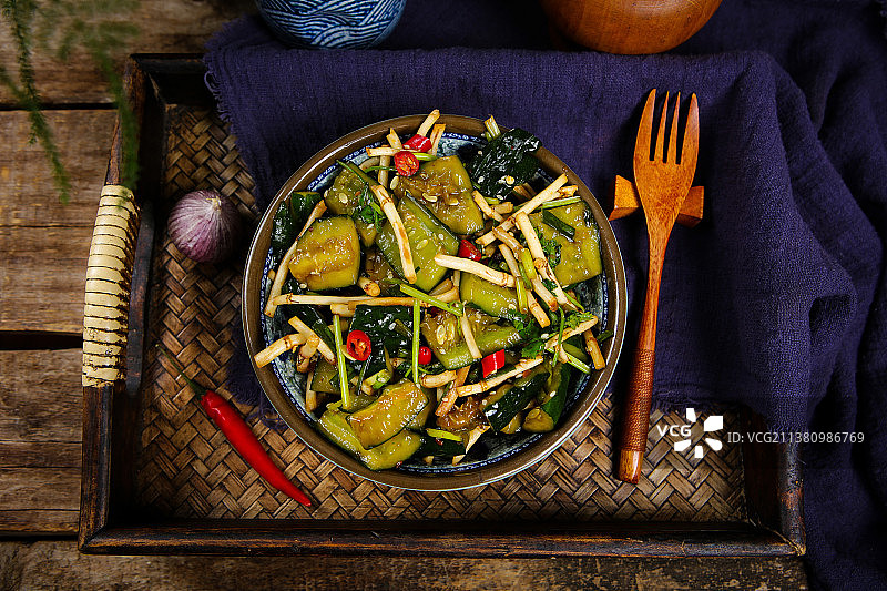 鱼腥草凉拌黄瓜图片素材