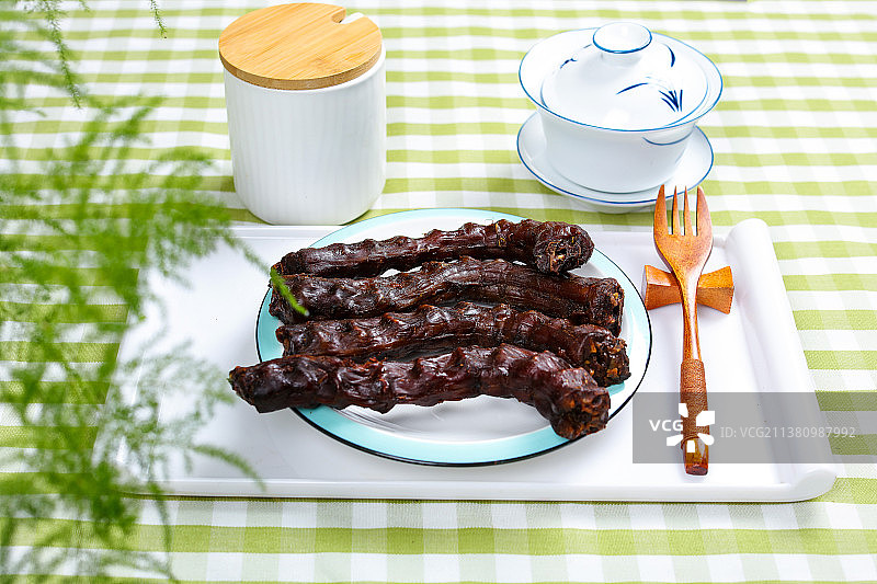 整根卤鸭脖图片素材