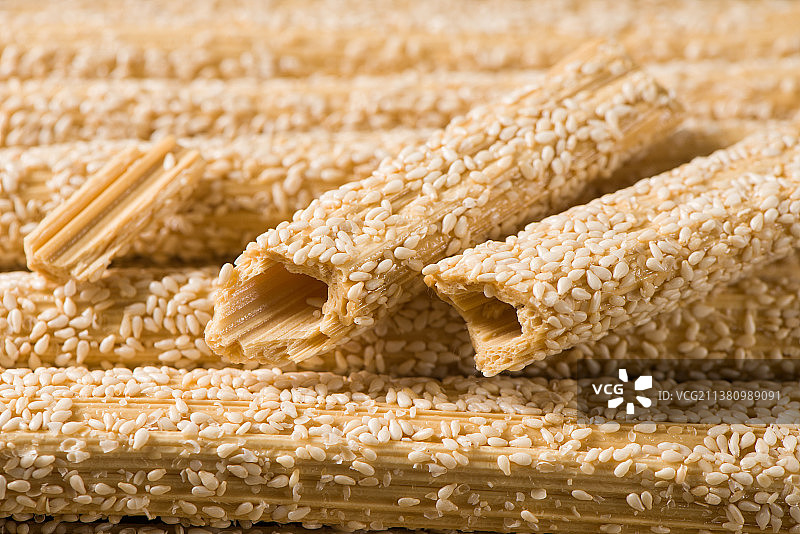 特色小吃芝麻糖图片素材