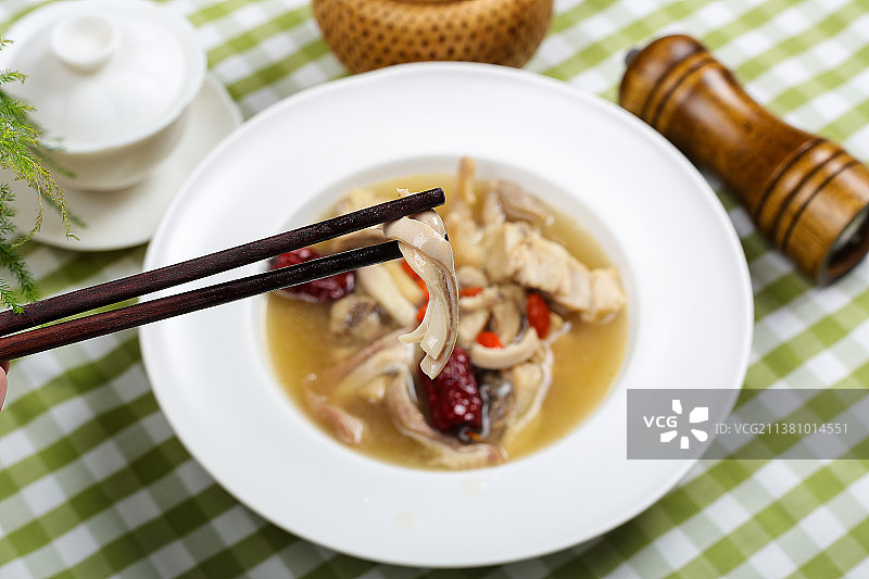 美味的猪肚包鸡图片素材