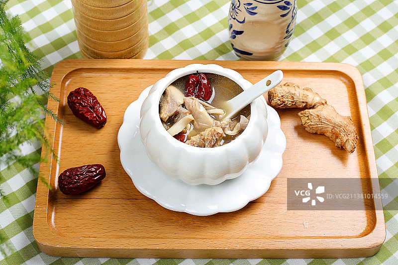 美味的猪肚包鸡图片素材