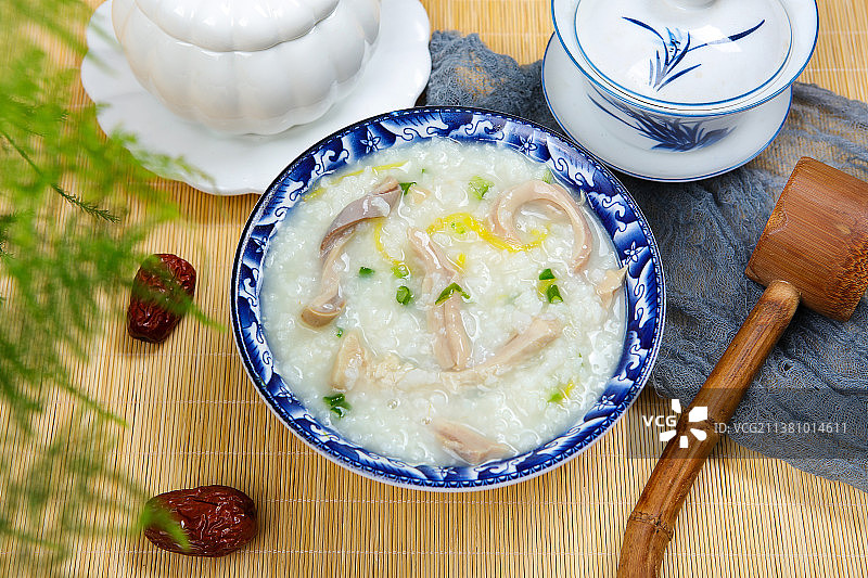 美味的猪肚包鸡图片素材