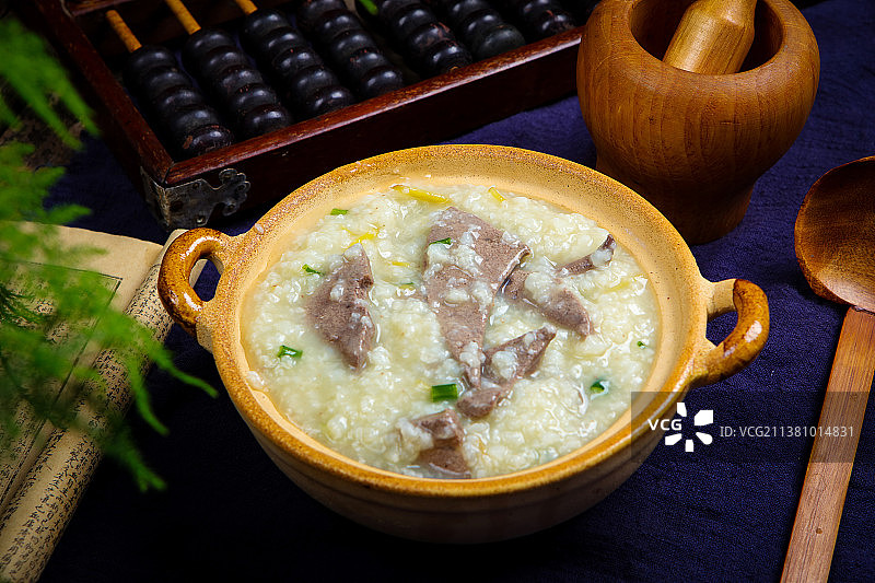 健康养胃的猪肝粥图片素材