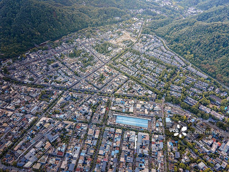 成都崇州街子古镇全景航拍图片素材