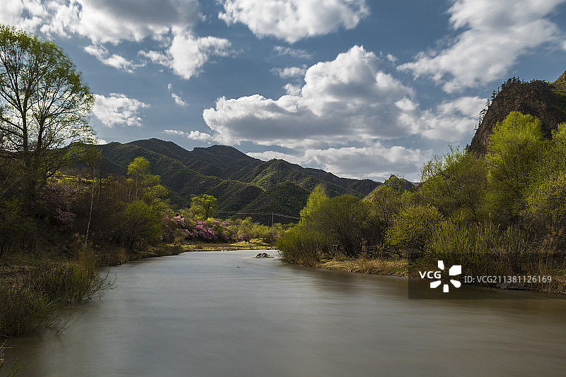 春夏之交的滦河图片素材