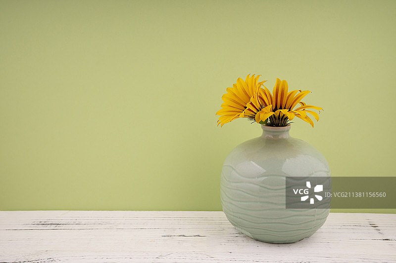 花瓶特写图片素材