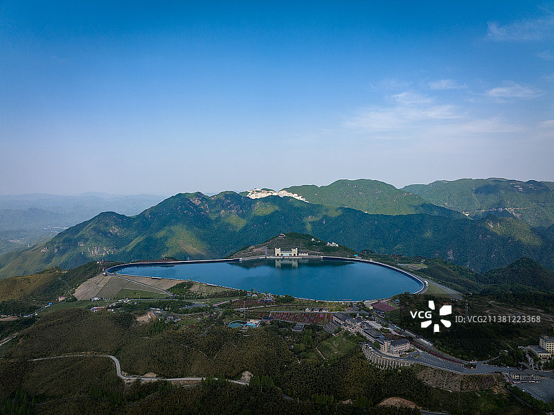 航拍浙江安吉天荒坪抽水蓄能电站江南天池图片素材