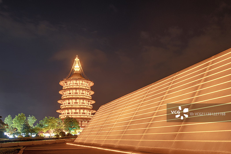 古建筑夜景芳华中国河南省洛阳市隋唐城国家遗址公园风景图片素材