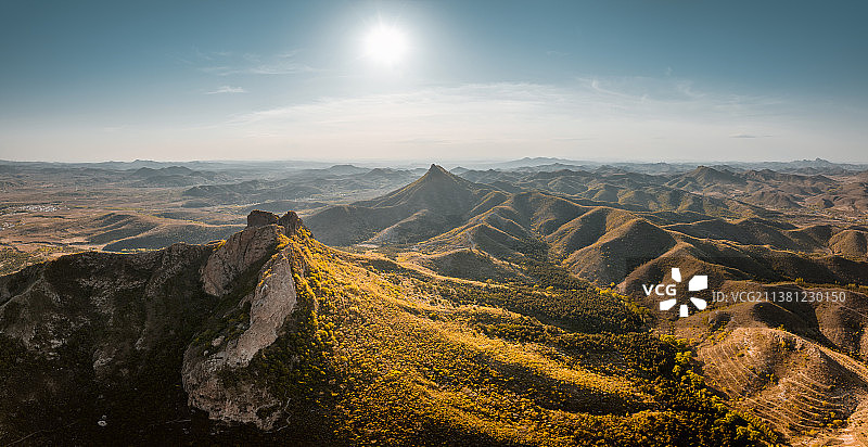 辽宁省阜新市阜新县七家子镇毛岭沟春日风光图片素材