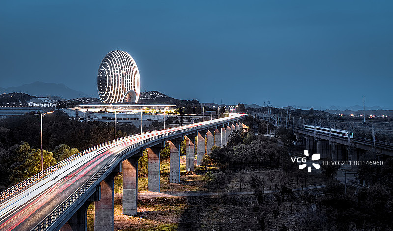 日出东方之夜图片素材