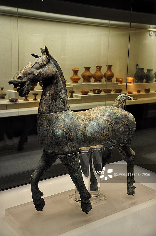 重庆云阳博物馆青铜马图片素材