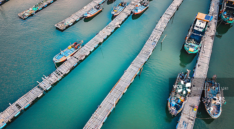 广东  珠海 金湾 南水 飞沙滩 赤鱼头 渔港图片素材