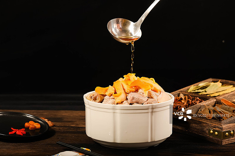 粤系美食集合、中国风。暗色图片素材