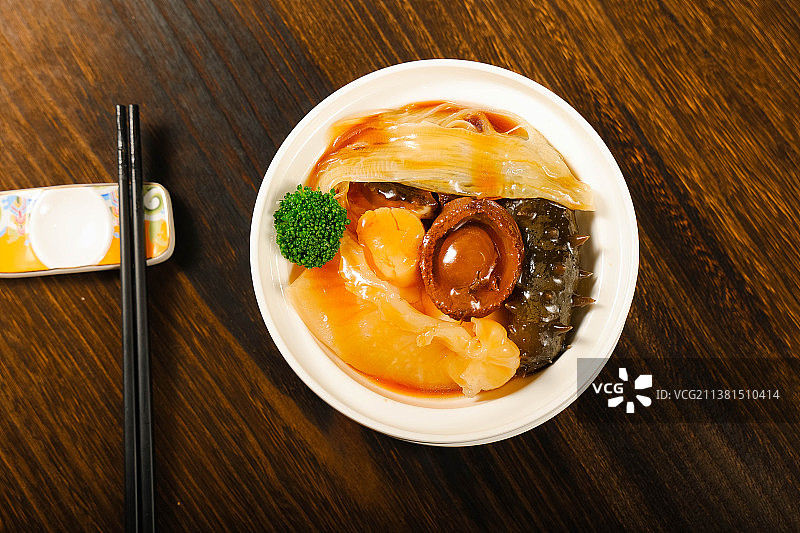 高档粤系美食集合、中国风。佛跳墙图片素材