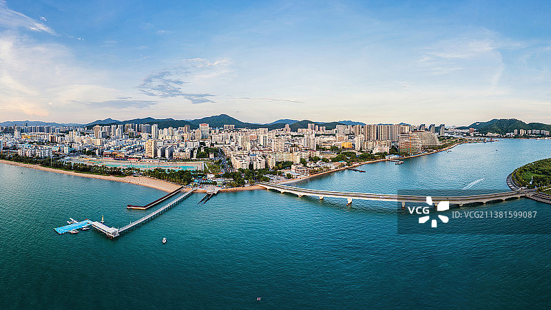 海南岛三亚市天涯区三亚湾航拍图片素材