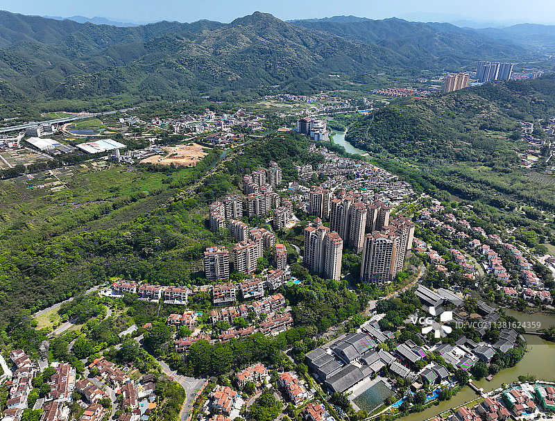 广东省惠州市龙门县永汉镇南昆山富力养生谷万洞古村落航拍图片素材